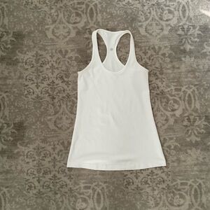 Lululemon white tank